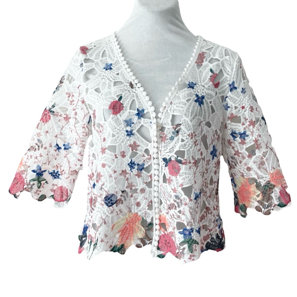 Lace Floral RABBIT RABBIT RABBIT Designs V-Neck One Button Open Front Size Small